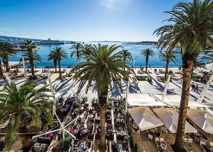 Apartament Luxury Riva With A Magnificient View *