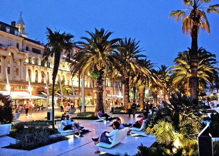 Apartament Luxury Riva With A Magnificient View
