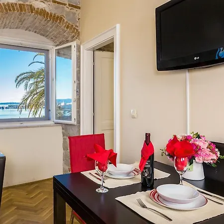 Апартаменты Luxury Riva With A Magnificient View Сплит
